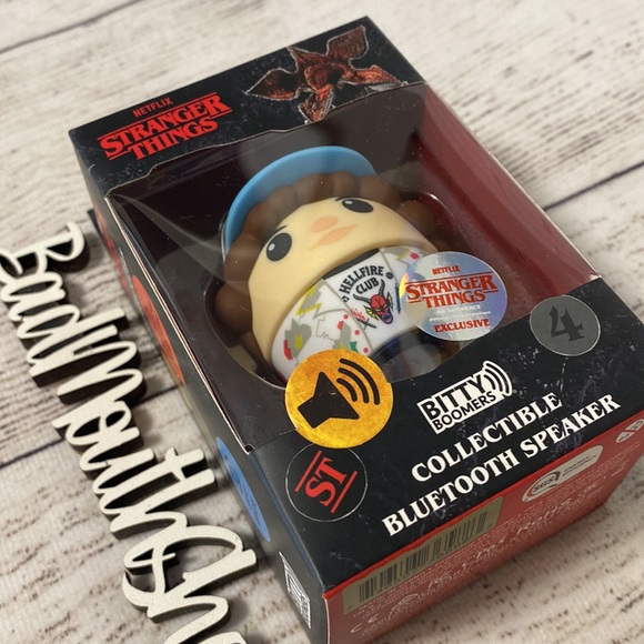 Stranger Things Nexflix Experience VIP Exclusive Bluetooth Speaker Dustin 1 - Picture 2 of 7